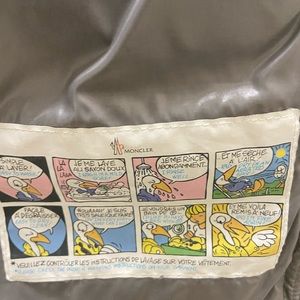 Moncler coat for kid size 8 years